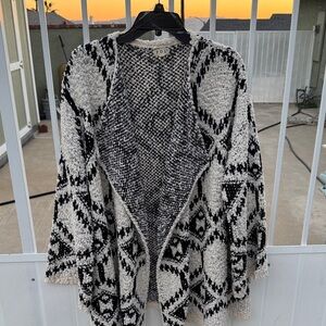 POL Black and White Patterned Cardigan